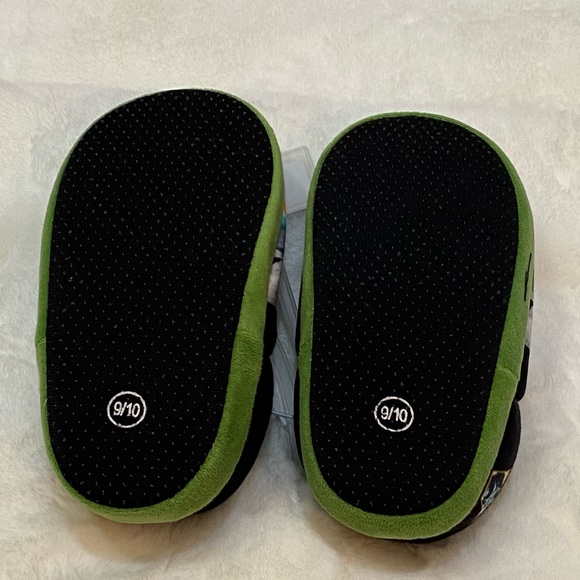 Josmo Kids' Buzz Lightyear Slippers- $20 - Picture 8 of 9